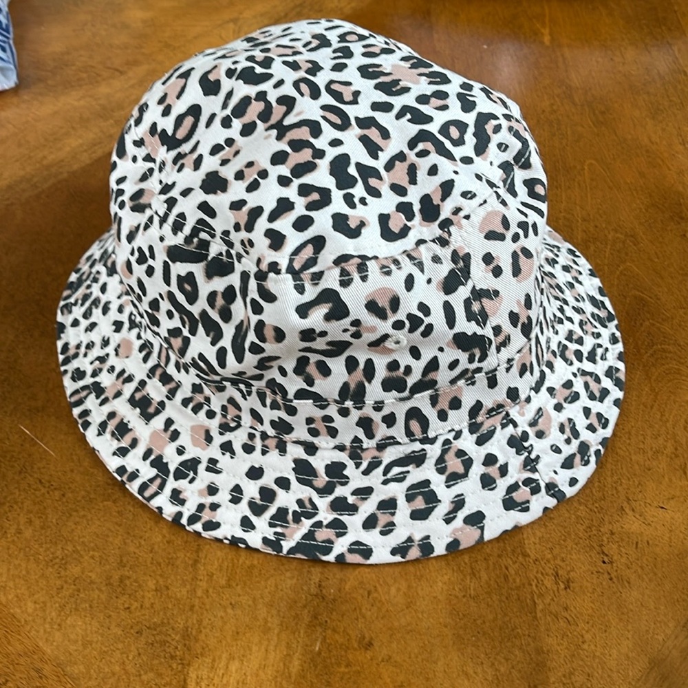 Urban Outfitters hat